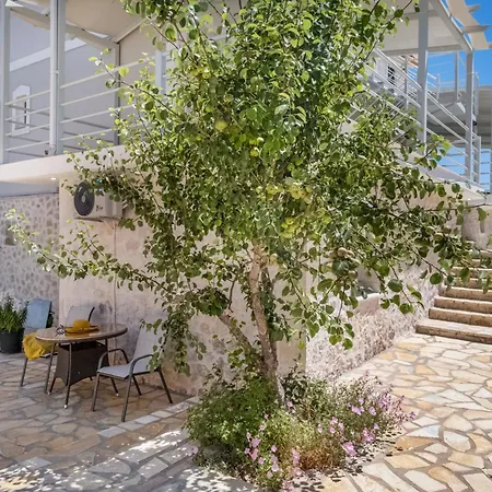 Апартаменты Gkountis Deluxe