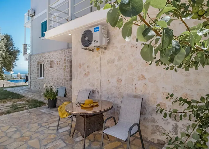 Gkountis Deluxe Апартаменты Лефкада